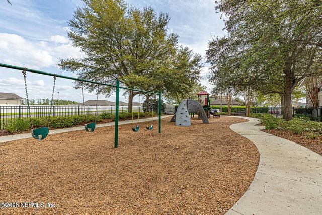 2205 PEBBLE POINT Drive, Green Cove Springs, FL 32043