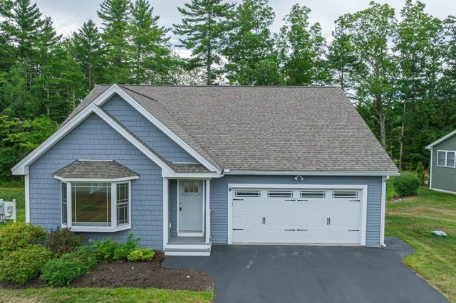 9 Wilson Way, Brentwood, NH 03833