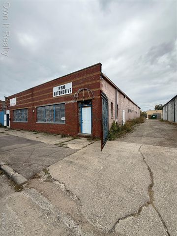 8843 Mark Twain Street, Detroit, MI 48228