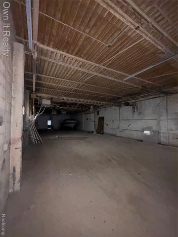 8843 Mark Twain Street, Detroit, MI 48228