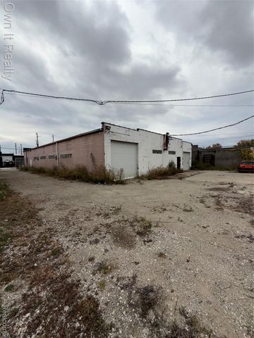 8843 Mark Twain Street, Detroit, MI 48228