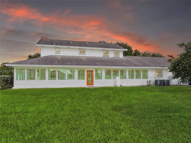 24545 SW 192nd Ave, Homestead, FL 33031