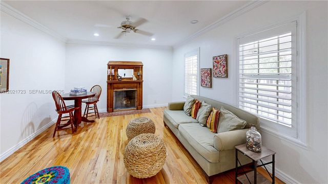 24545 SW 192nd Ave, Homestead, FL 33031
