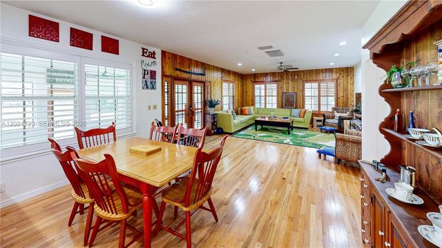 24545 SW 192nd Ave, Homestead, FL 33031