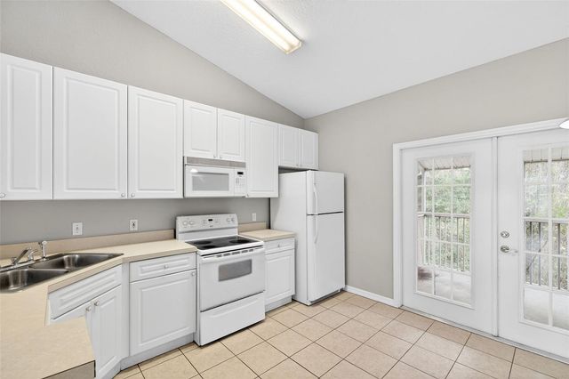 145 RESERVE CIRCLE 201, Oviedo, FL 32765