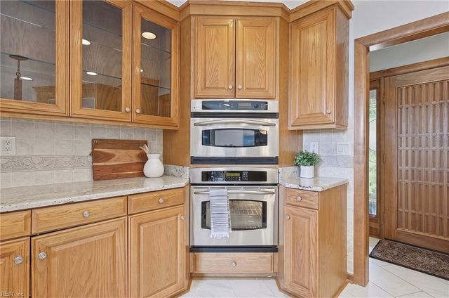 3008 Lynndale RD, Virginia Beach, VA 23452