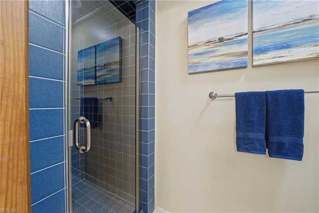 3008 Lynndale RD, Virginia Beach, VA 23452