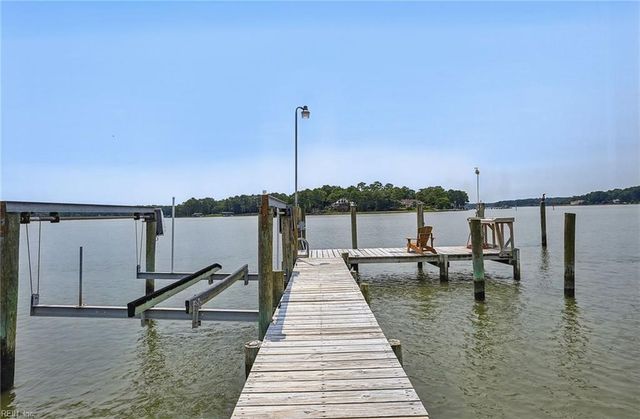 3008 Lynndale RD, Virginia Beach, VA 23452