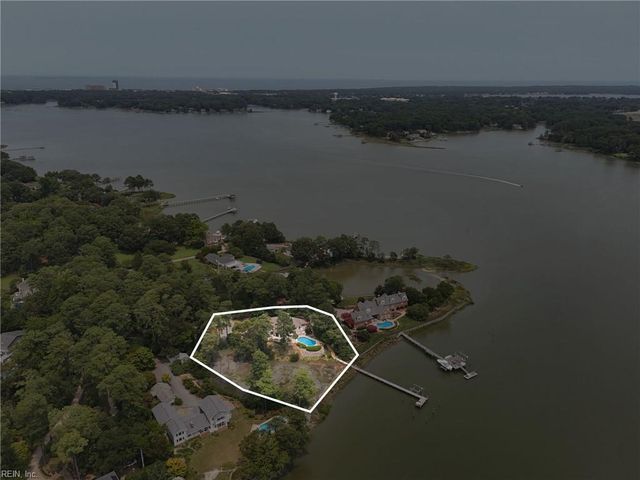 3008 Lynndale RD, Virginia Beach, VA 23452