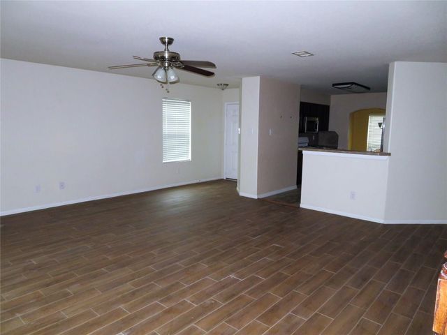 5042 Blue Spruce Hill Street, Humble, TX 77346