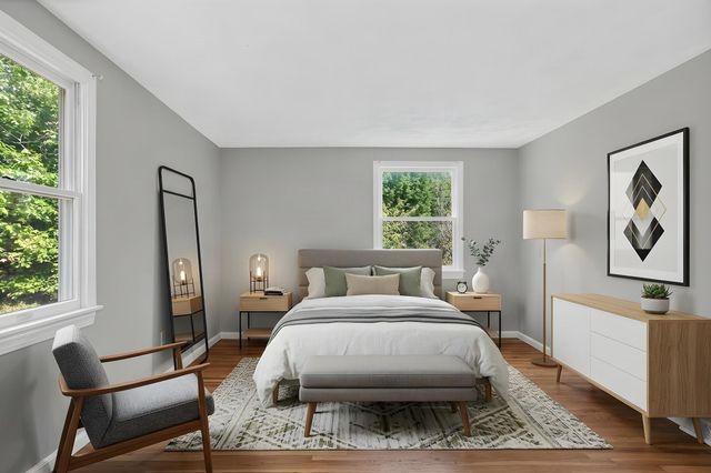 14 Fred St, Burlington, MA 01803