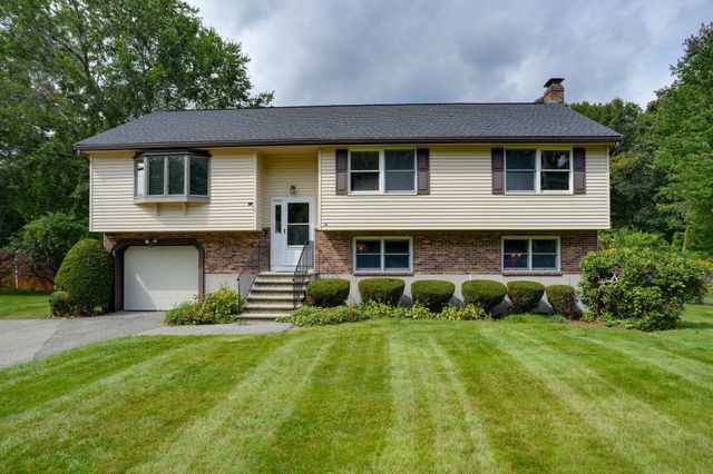 14 Fred St, Burlington, MA 01803