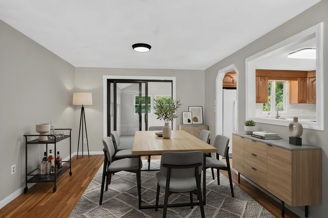 14 Fred St, Burlington, MA 01803