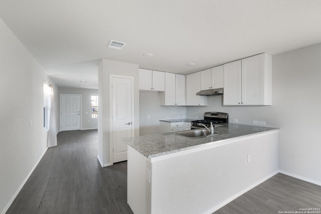 7214 LAVACA BLUFF, San Antonio, TX 78218