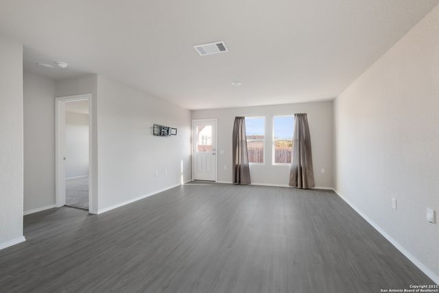 7214 LAVACA BLUFF, San Antonio, TX 78218