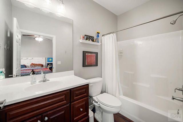 710 35th Street, Galveston, TX 77550