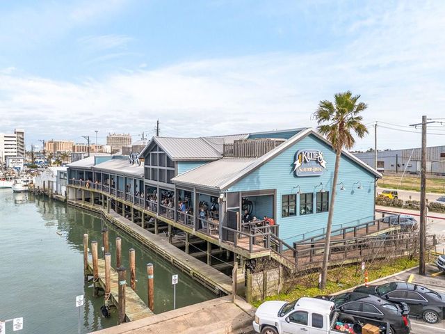 710 35th Street, Galveston, TX 77550