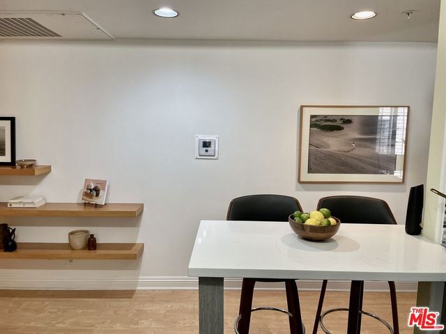 146 S Clark Drive 102, Los Angeles, CA 90048