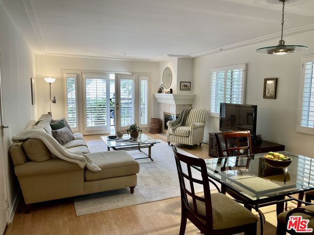 146 S Clark Drive 102, Los Angeles, CA 90048