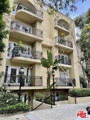 146 S Clark Drive 102, Los Angeles, CA 90048