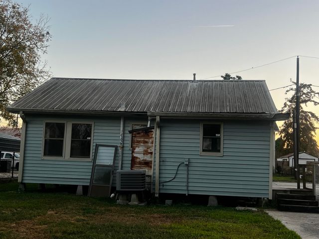 833 Elm St, Houma, LA 70360
