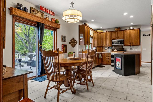 W7885 Country AVENUE, Holmen, WI 54636