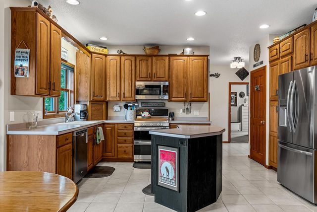 W7885 Country AVENUE, Holmen, WI 54636