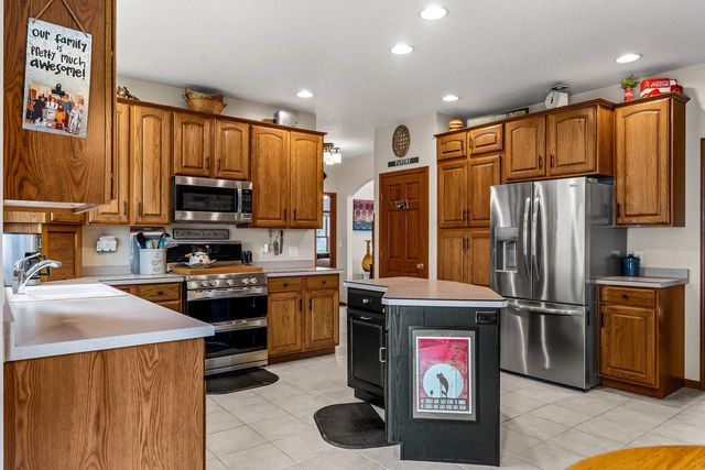 W7885 Country AVENUE, Holmen, WI 54636
