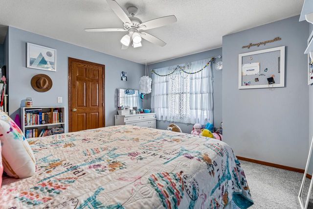 W7885 Country AVENUE, Holmen, WI 54636
