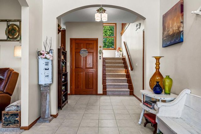 W7885 Country AVENUE, Holmen, WI 54636