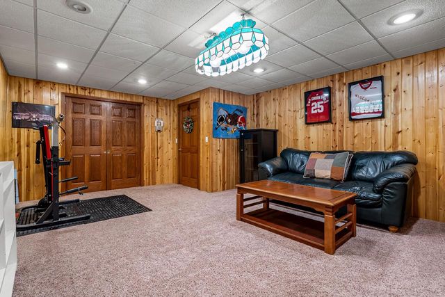 W7885 Country AVENUE, Holmen, WI 54636