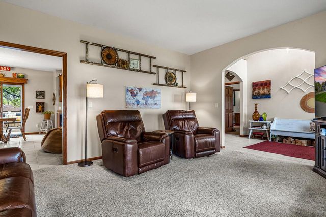 W7885 Country AVENUE, Holmen, WI 54636