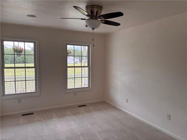 926 Freeman Mill RD, Suffolk, VA 23438