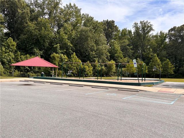 926 Freeman Mill RD, Suffolk, VA 23438