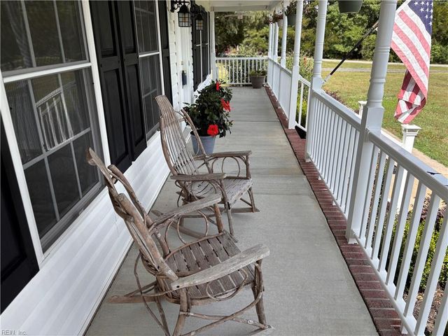 926 Freeman Mill RD, Suffolk, VA 23438