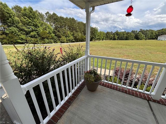 926 Freeman Mill RD, Suffolk, VA 23438