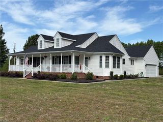 926 Freeman Mill RD, Suffolk, VA 23438