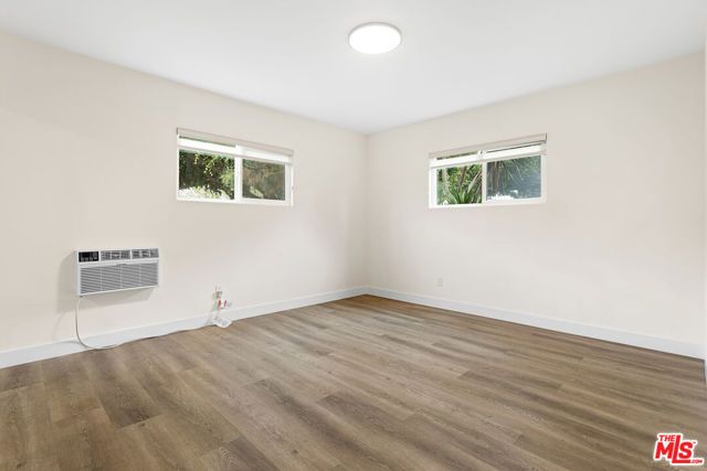 1743 9th Street 1, Santa Monica, CA 90404