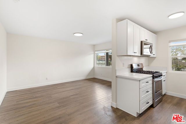 1743 9th Street 1, Santa Monica, CA 90404