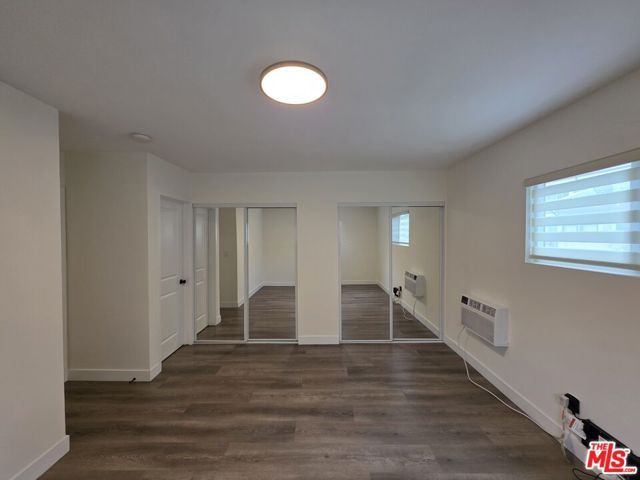 1743 9th Street 1, Santa Monica, CA 90404