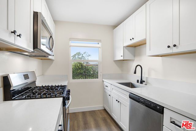 1743 9th Street 1, Santa Monica, CA 90404
