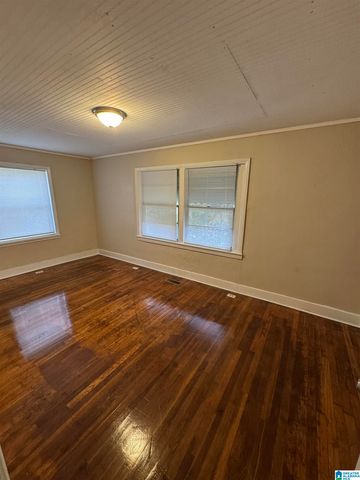 1300 8TH AVENUE, Midfield, AL 35228