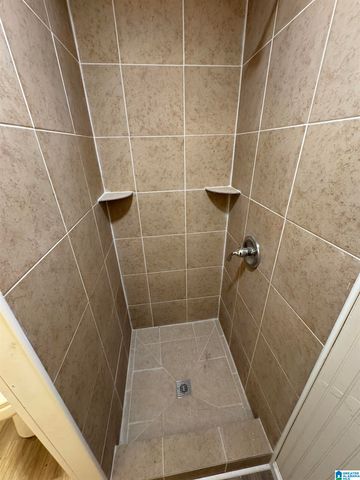 1300 8TH AVENUE, Midfield, AL 35228