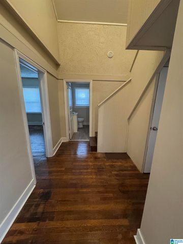 1300 8TH AVENUE, Midfield, AL 35228