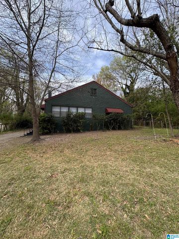1300 8TH AVENUE, Midfield, AL 35228