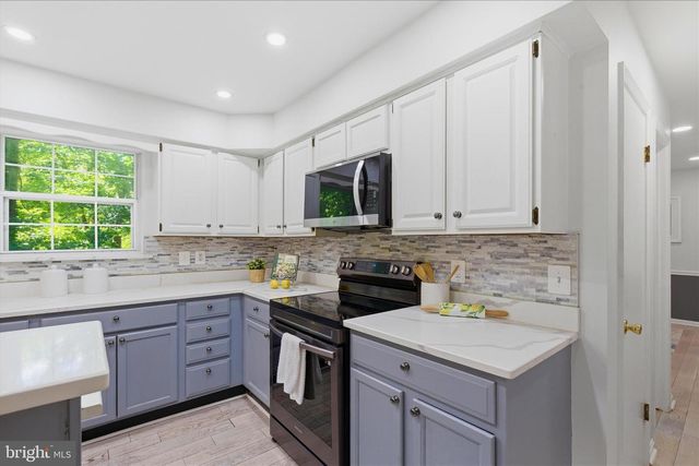 3693 BROOKESIDE DR, Chesapeake Beach, MD 20732