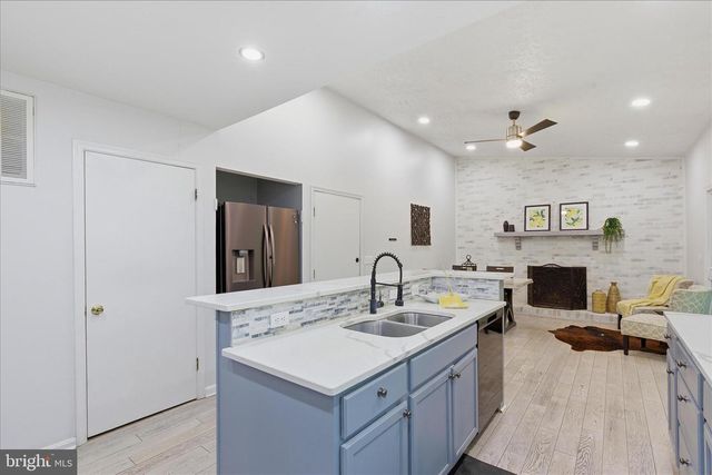 3693 BROOKESIDE DR, Chesapeake Beach, MD 20732
