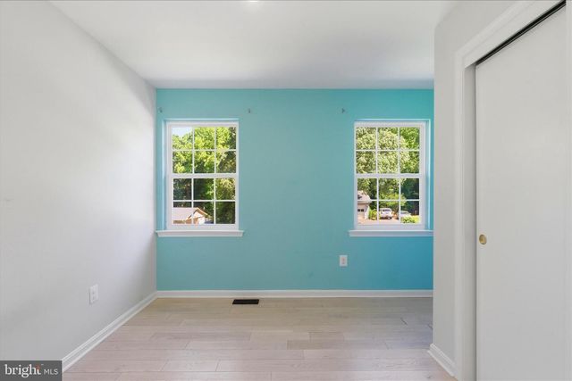 3693 BROOKESIDE DR, Chesapeake Beach, MD 20732