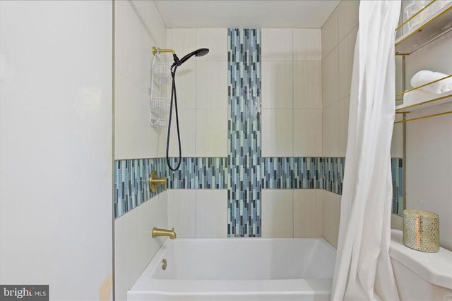 3693 BROOKESIDE DR, Chesapeake Beach, MD 20732