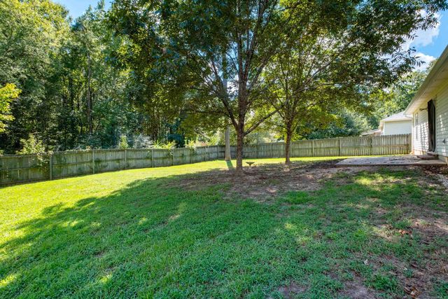 2000 Cherry Creek Circle, Bryant, AR 72022